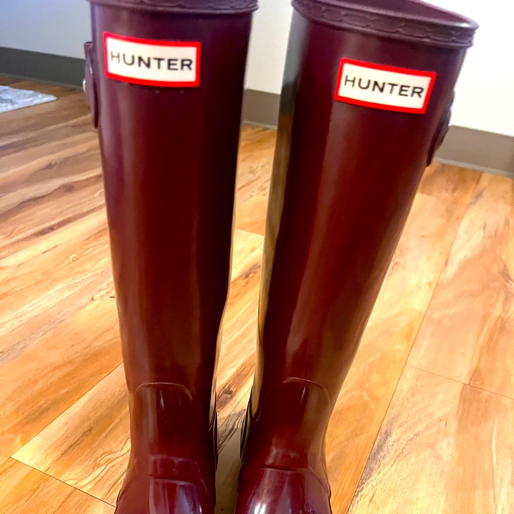 Hunter women’s original tall rain boots